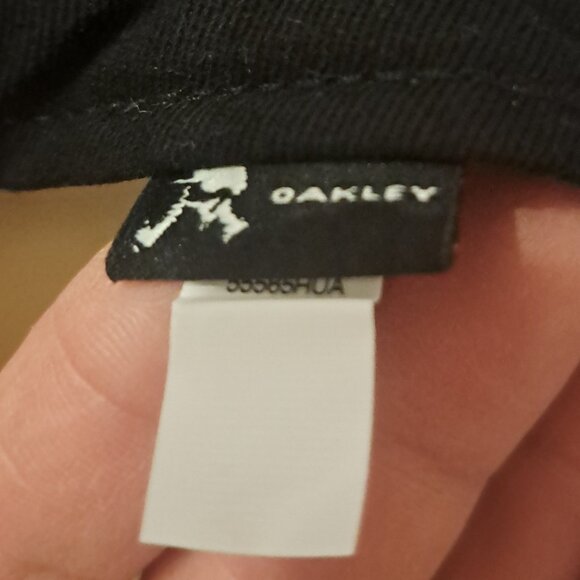 OAKLEY Classic Snap Back Blue White Trucker Hat - Picture 8 of 8
